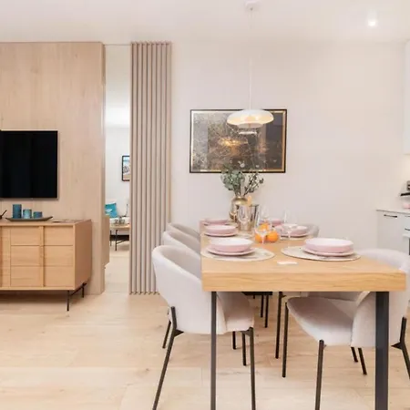 White Glove Prestige Tarasy Baltyku Plaza Appartement