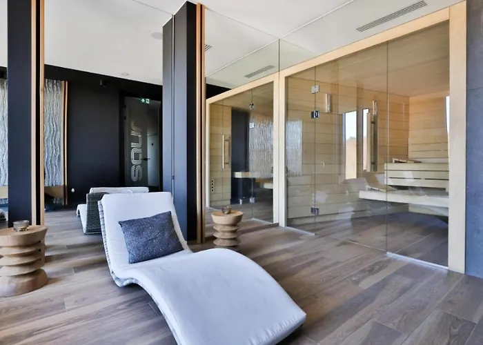 White Glove Prestige Tarasy Baltyku Plaza *